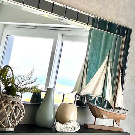 Stunning Sea Views, Luxury Apartment Beaches & Restaurants Are A Short Walk Away New Quay Exterior foto