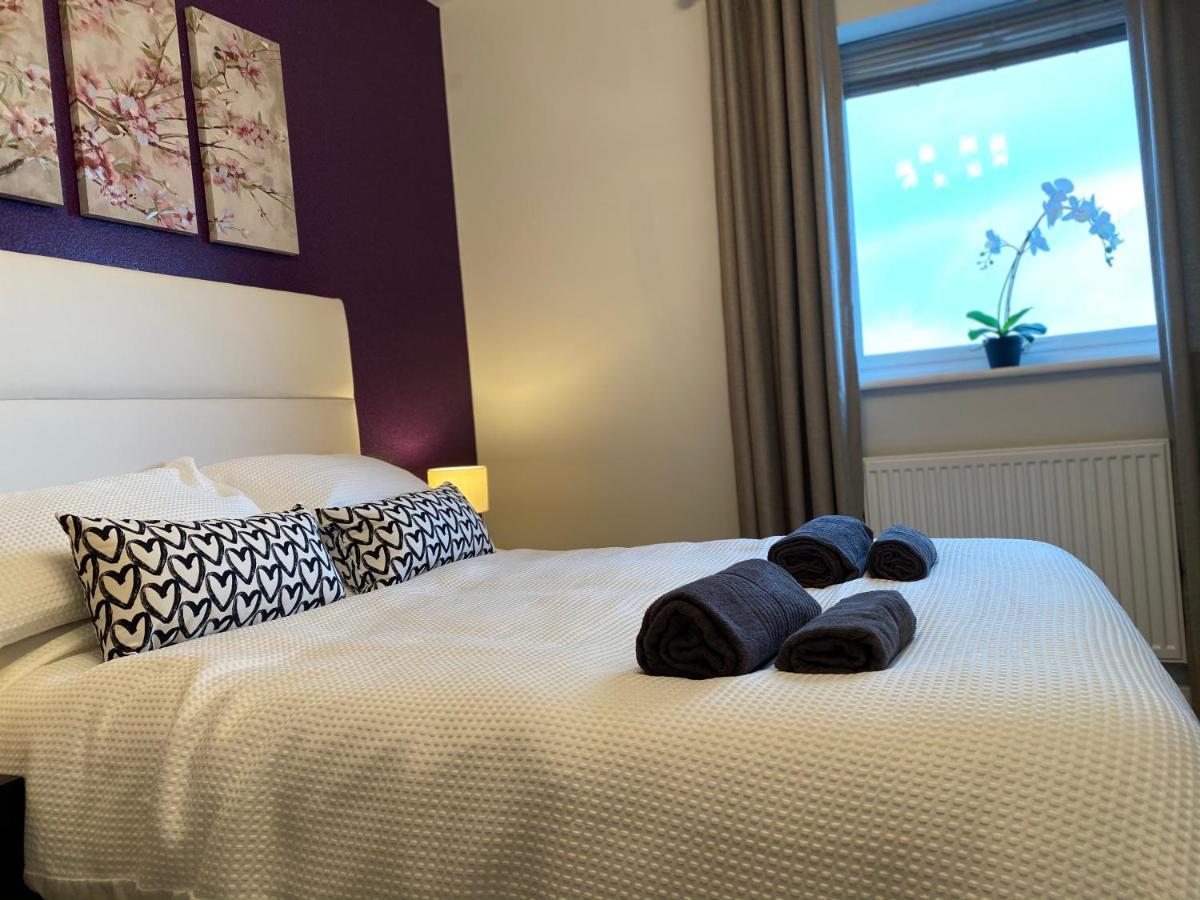 Stunning Sea Views, Luxury Apartment Beaches & Restaurants Are A Short Walk Away New Quay Exterior foto