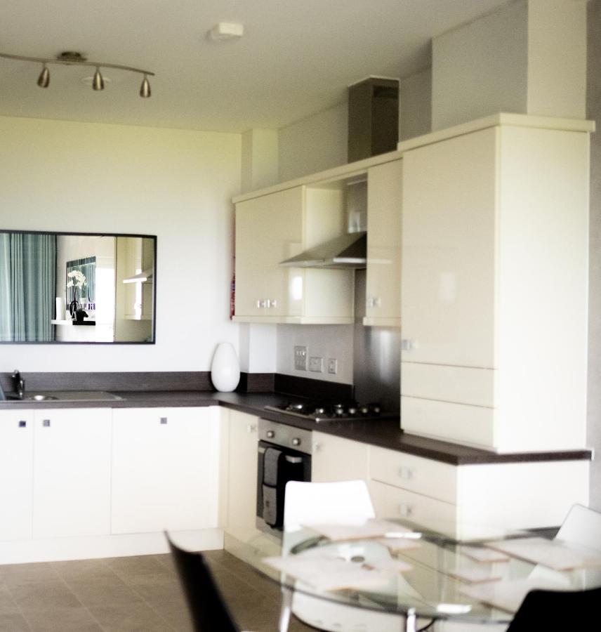 Stunning Sea Views, Luxury Apartment Beaches & Restaurants Are A Short Walk Away New Quay Exterior foto